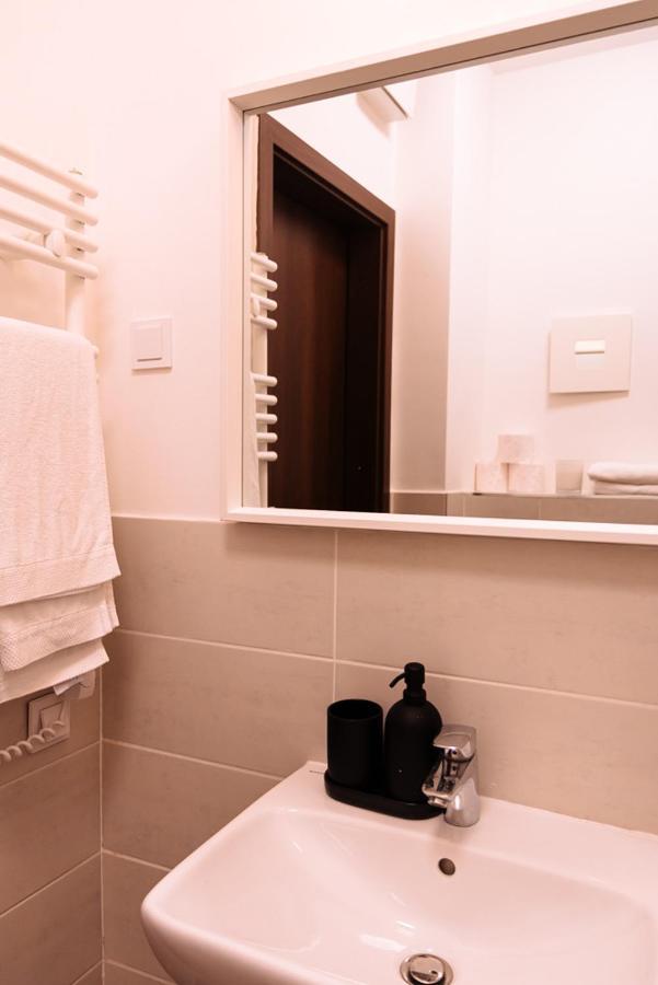 B 204, Apartments In The Heart Of Budapest Luaran gambar
