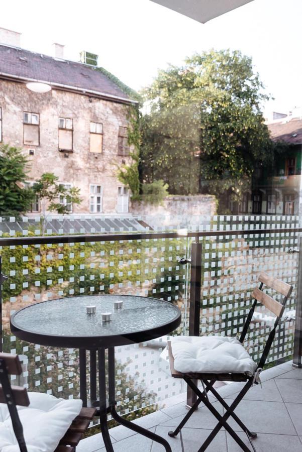 B 204, Apartments In The Heart Of Budapest Luaran gambar